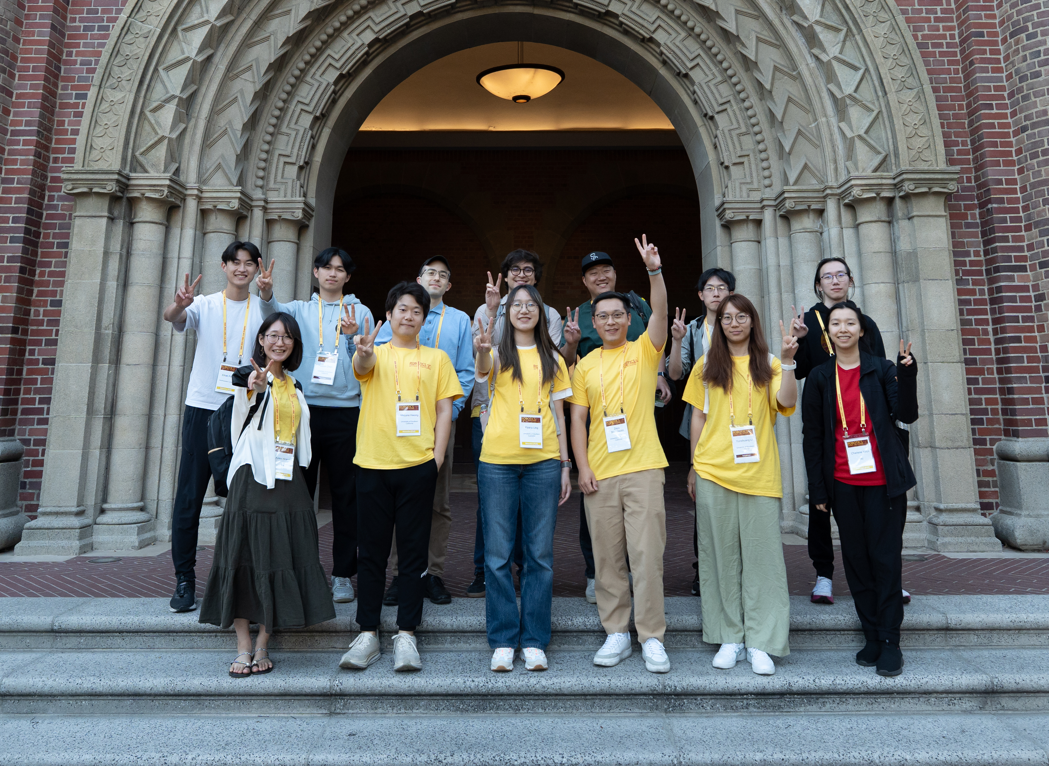 RSS 2025 🤖 & Volunteers